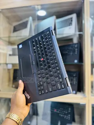 Laptop Lenovo ThinkPad X390 Yoga 8GB Intel Core i5 SSD 256GB