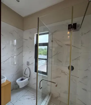 4bdrm House in East Legon for rent
