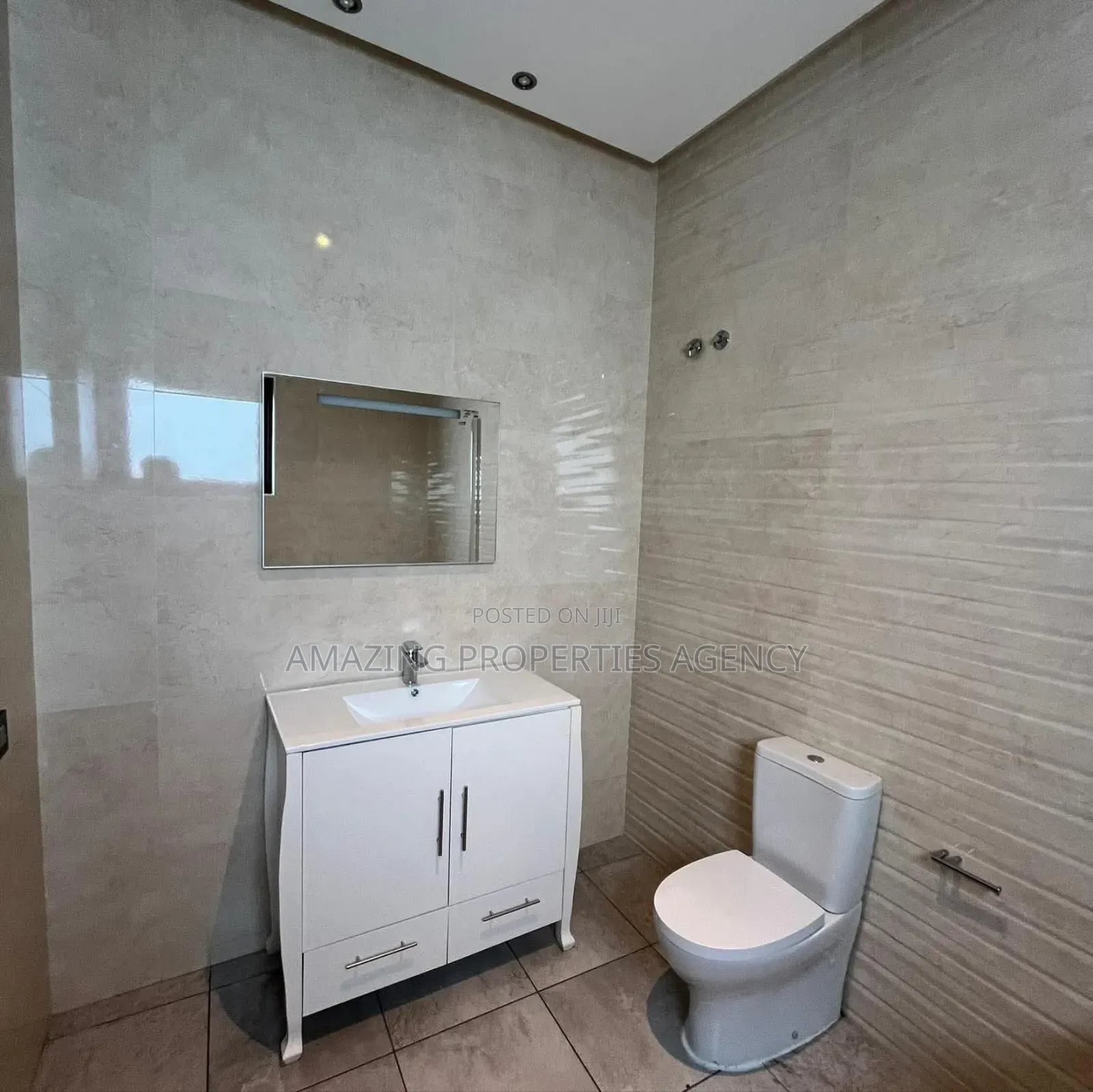 4bdrm House in East Legon for rent