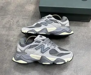 New Balance 9060 Ash Cream