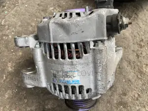 2008-2012 Toyota Vitz 4 Plugs Alternator