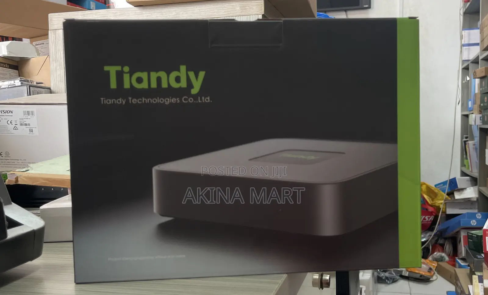 Tiandy 8channel Poe NVR 8ch Tiandy Poe NVR Tc-R3104