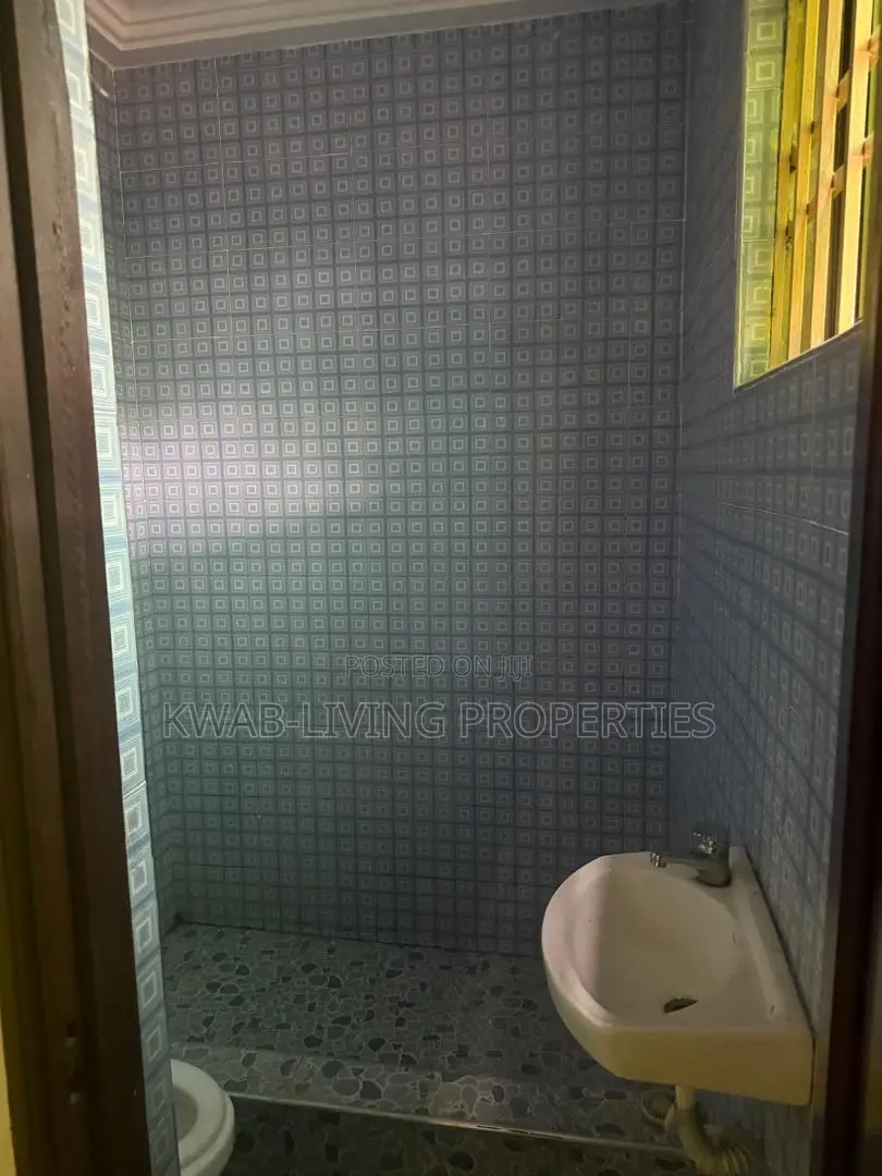 2bdrm Apartment in American House for rent