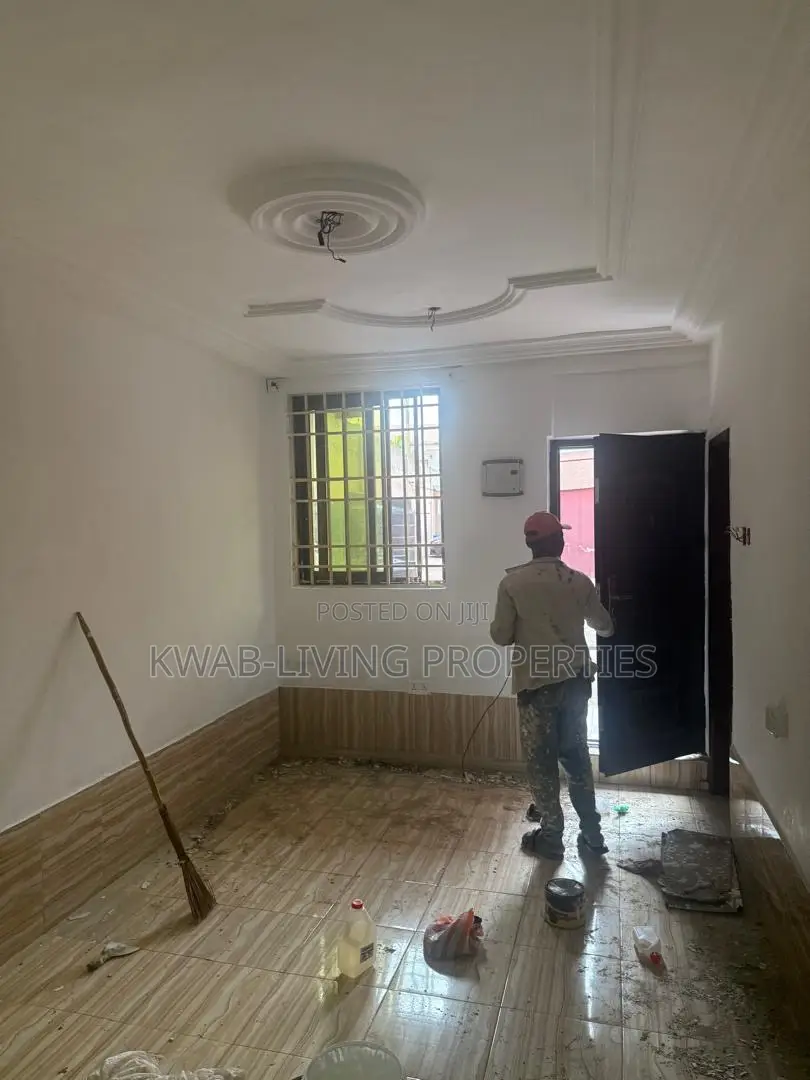 2bdrm Apartment in American House for rent