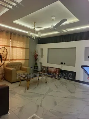 3bdrm Apartment in The Dorns Properties, New Town for rent