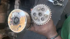 Toyota Vitz 4 Plugs Camshaft