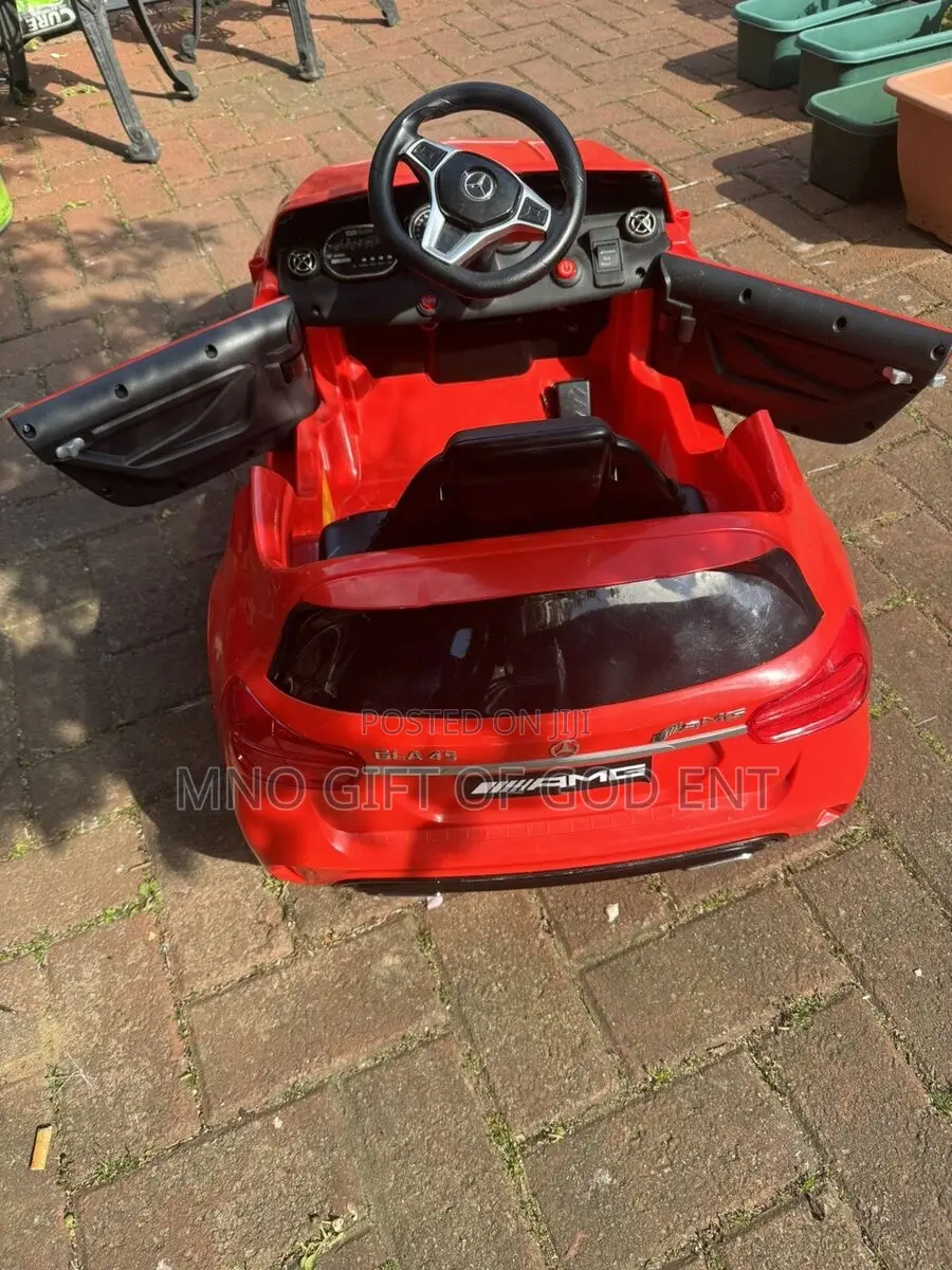 Mercedes Benz Ride on Car Light Red From U.K.