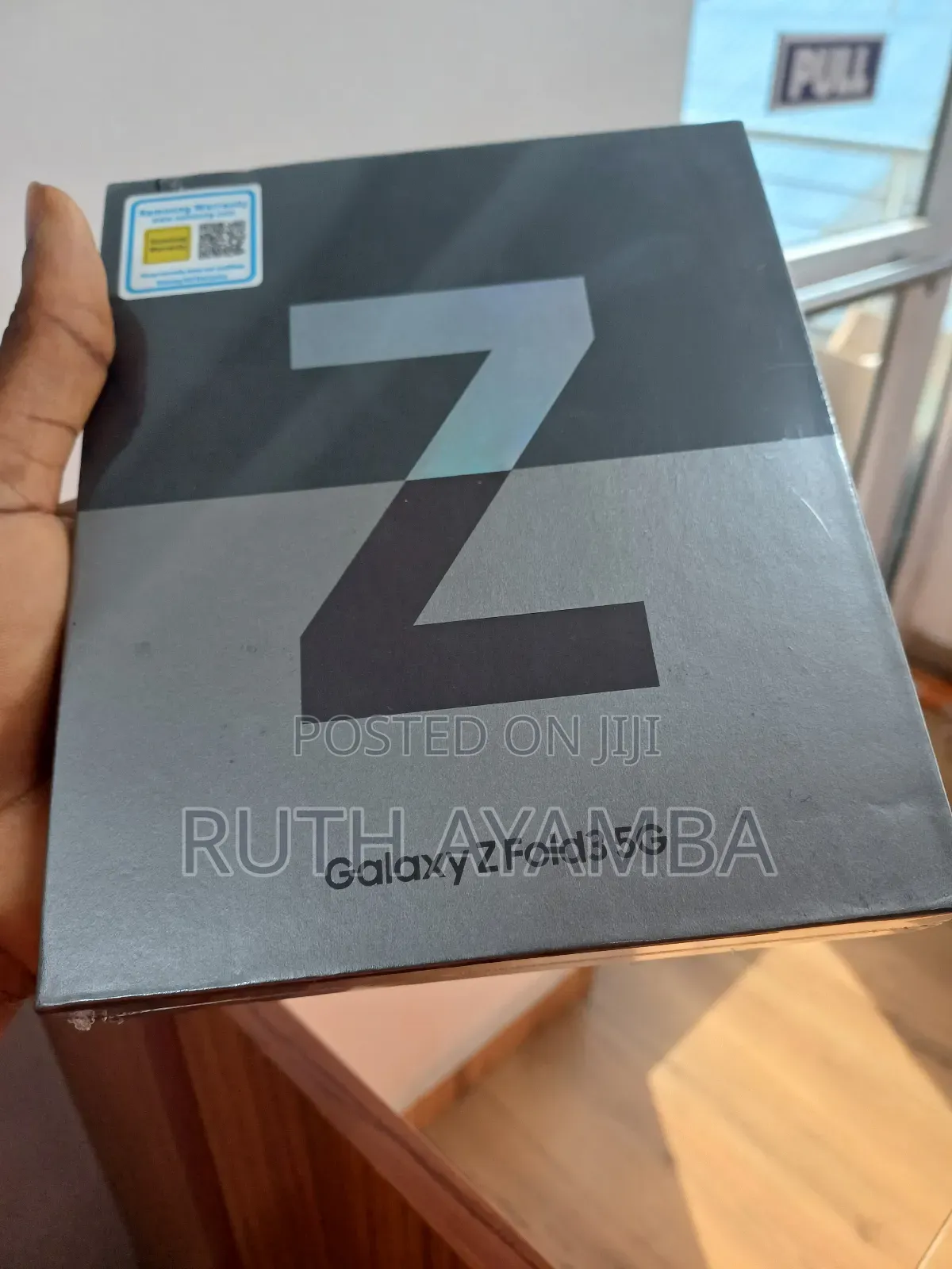 New Samsung Galaxy Z Fold 3 256 GB Black