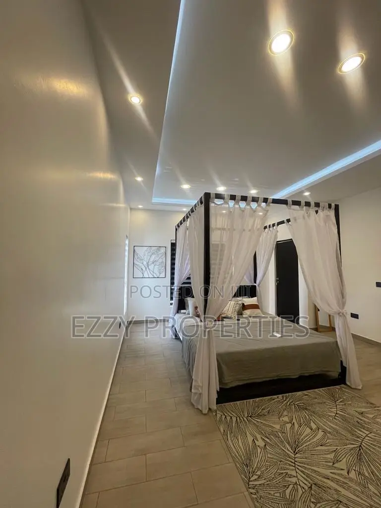 Furnished 4bdrm Duplex in East Legon 69 for rent