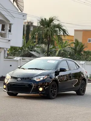 Toyota Corolla S w/Special Edition Pkg (1.8L 4cyl CVT) 2016 Black
