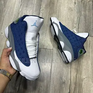 Jordan Air Retro 13 Blue Ash and White