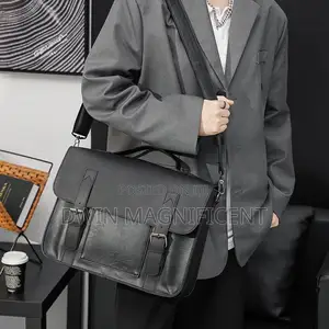 Executive Leather Messenger Bag–Sharp. Sleek . Professional
