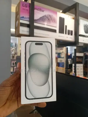 New Apple iPhone 15 128 GB Black