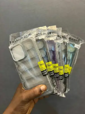 iPhone Covers/Cases