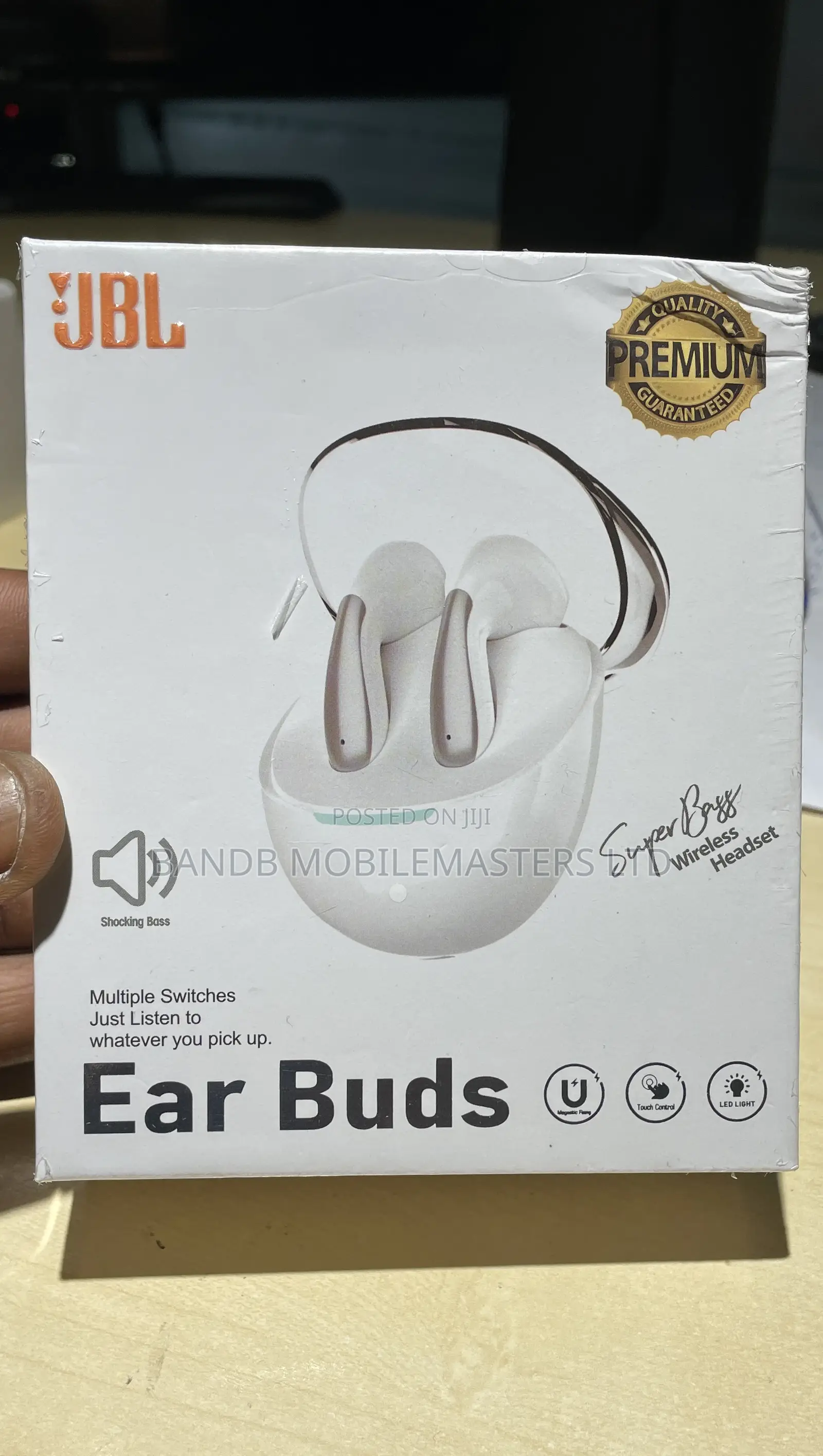 U13 Wireless Bluetooth Earbuds–Premium Stereo Sound With Charging Case