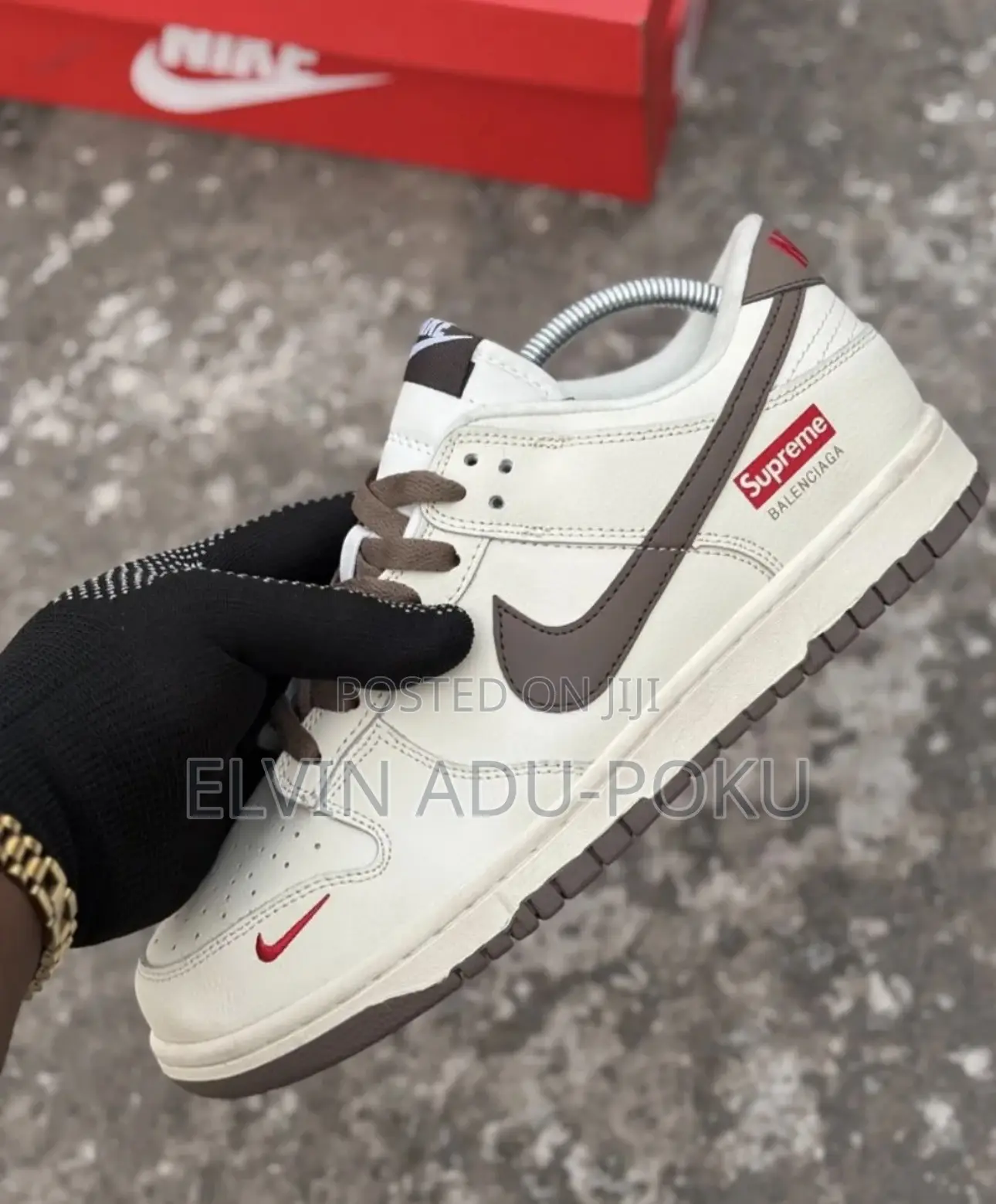 Nike Supreme Sb Dunk Low  “ Beige “