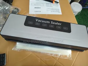 Vacuum Sealer + 100 Bags