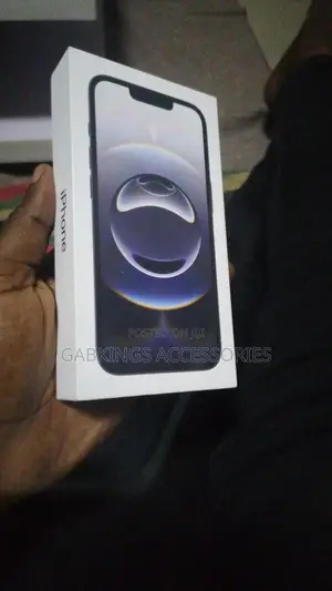 New Apple iPhone 16e 128 GB Black