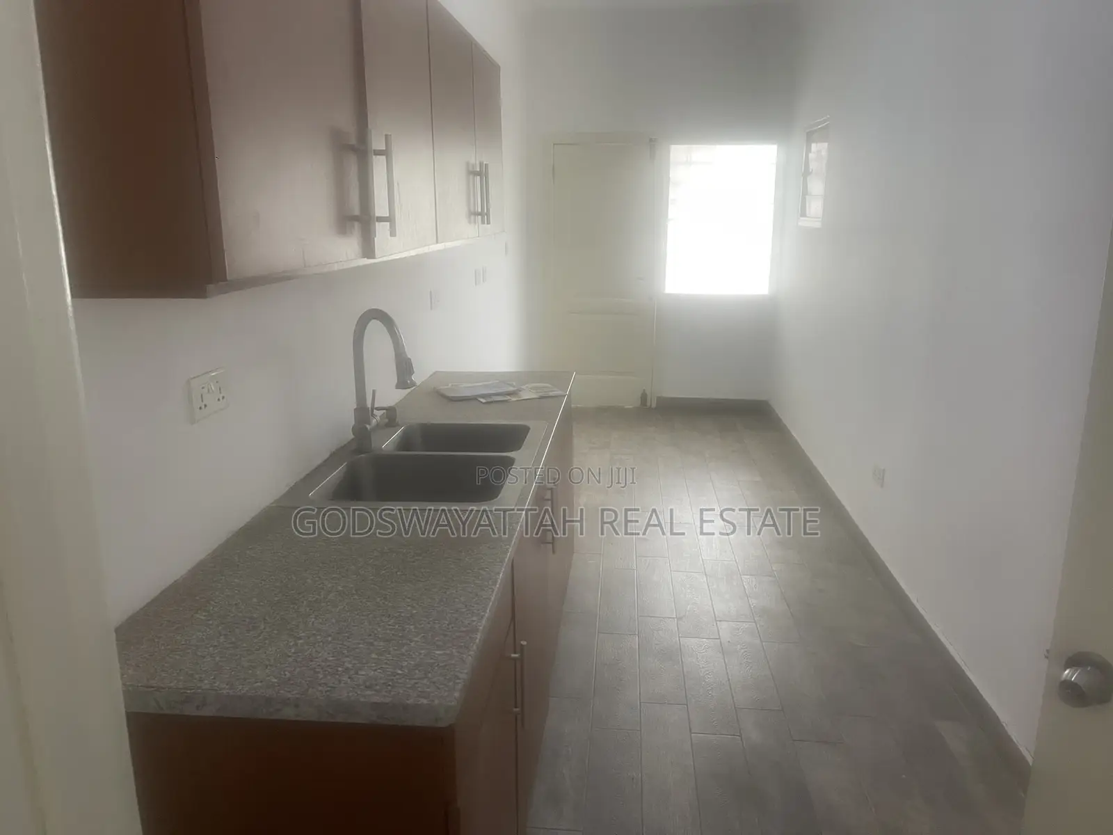 3bdrm House in East Legon, Adjiriganor for rent