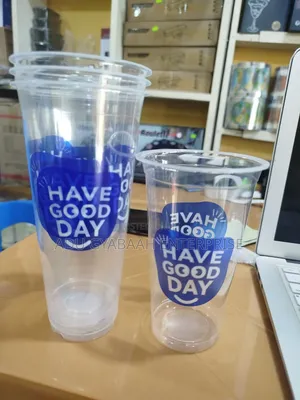Disposable Cups + Flat Caps (Pp)