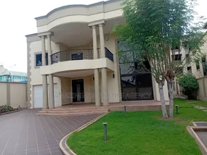 4bdrm House in Dzorwulu for rent