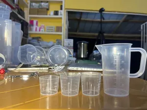 Measuring Cups With Engraved Numbers