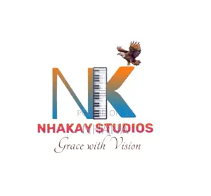 Frames Artist and a Graphic Designer