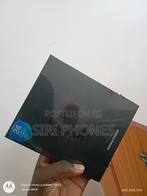 New Samsung Galaxy Z Fold 5 256 GB Black