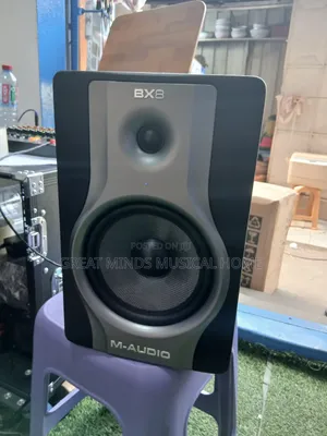 M-Audio Bx8