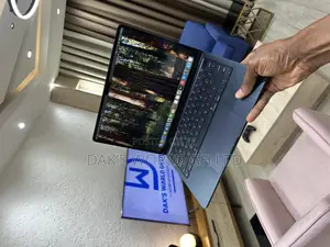 Laptop Apple MacBook Air 2022 M2 8GB Apple M2 SSD 256GB
