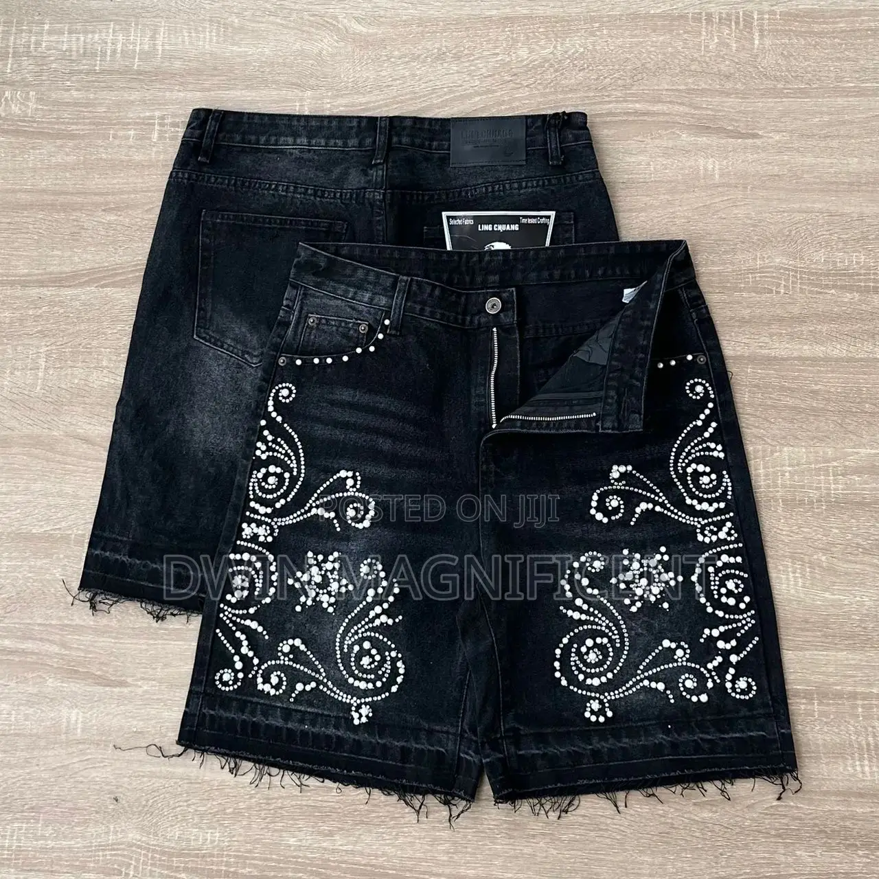 Designer-Inspired Men’S Denim Shorts – Trendy Rugged