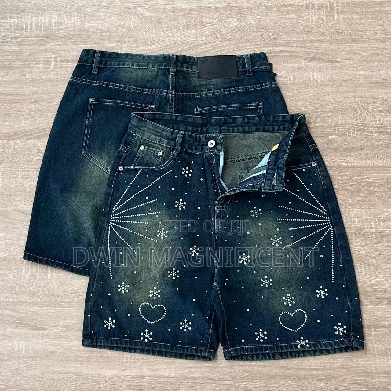 Designer-Inspired Men’S Denim Shorts – Trendy Rugged