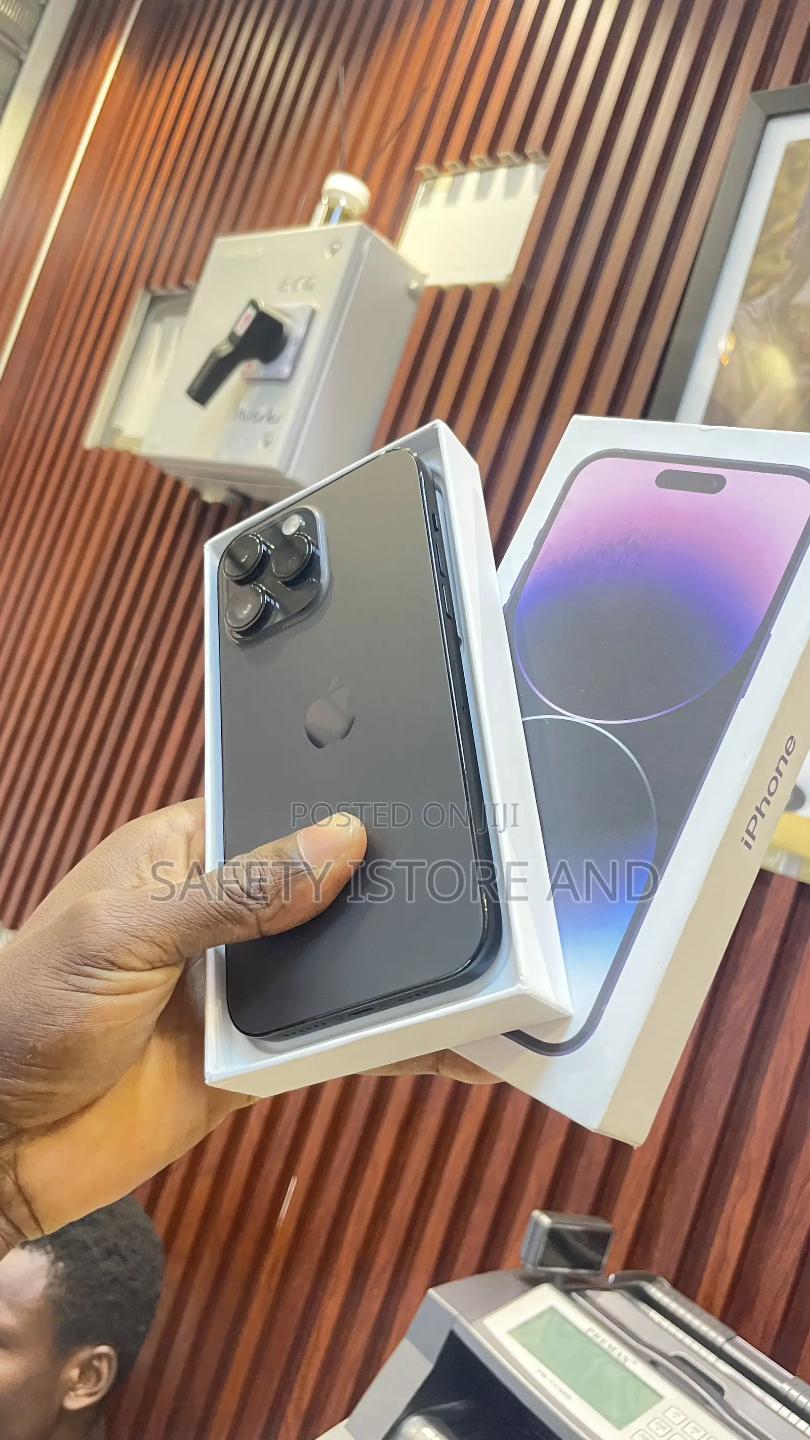 New Apple iPhone 14 Pro Max 128 GB Black