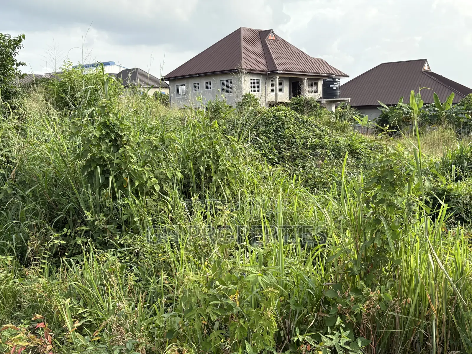 One Plot for Sale at Sokoban,Wood Village Area.