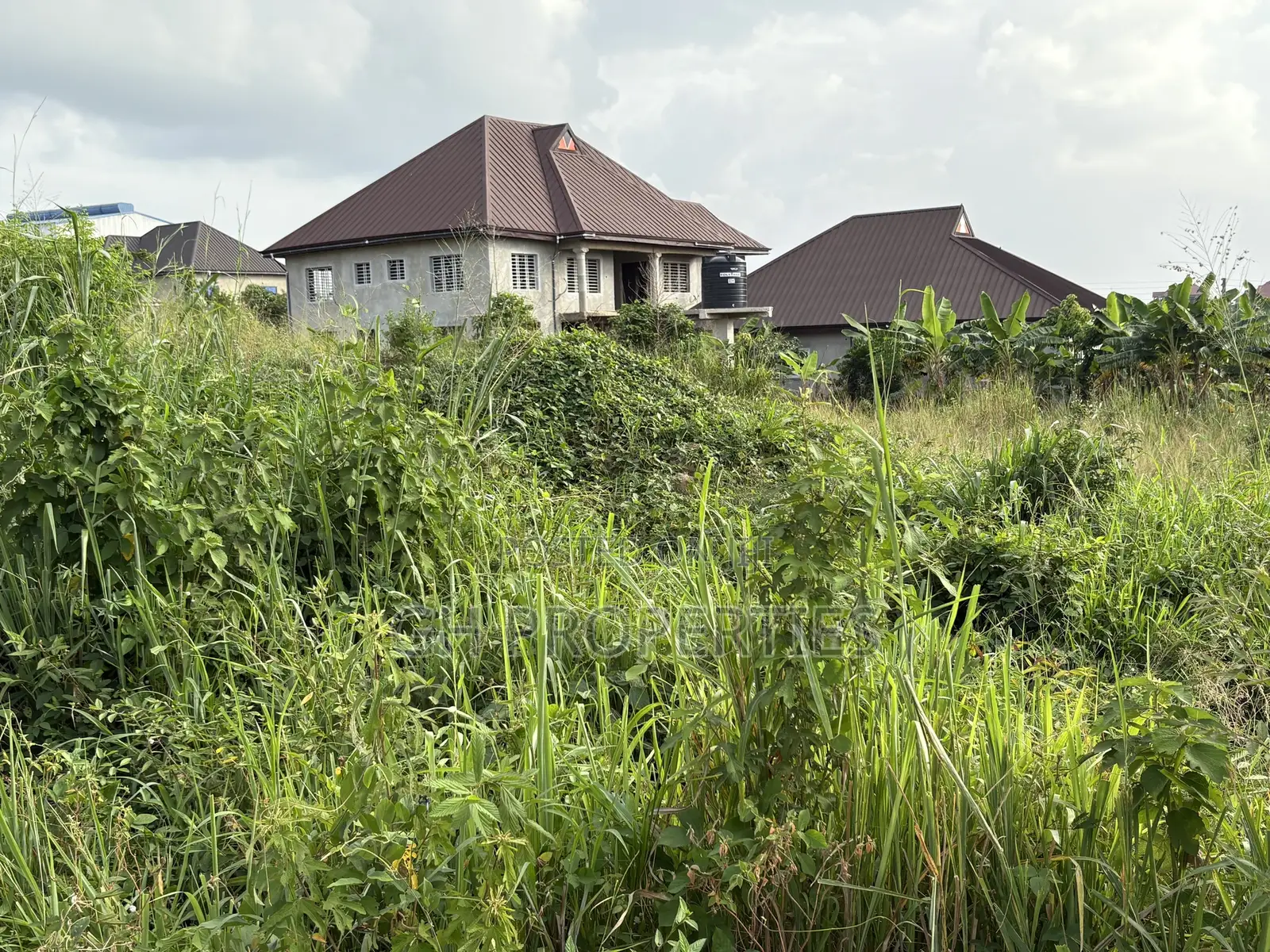 One Plot for Sale at Sokoban,Wood Village Area.