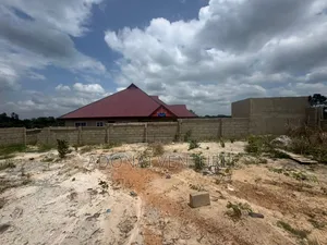 5bdrm House in Ofinso, Kumasi Metropolitan for sale