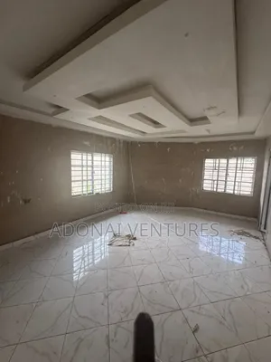 5bdrm House in Ofinso, Kumasi Metropolitan for sale