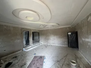 5bdrm House in Ofinso, Kumasi Metropolitan for sale
