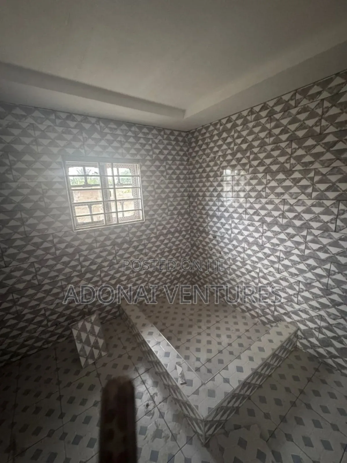 5bdrm House in Ofinso, Kumasi Metropolitan for sale