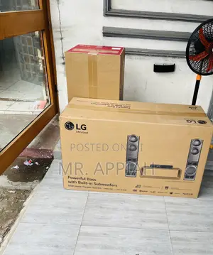 Premium Classic Lg Lhd687bg 1250watt Wireless Home Theater.