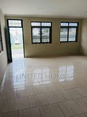5bdrm House in Osu for rent