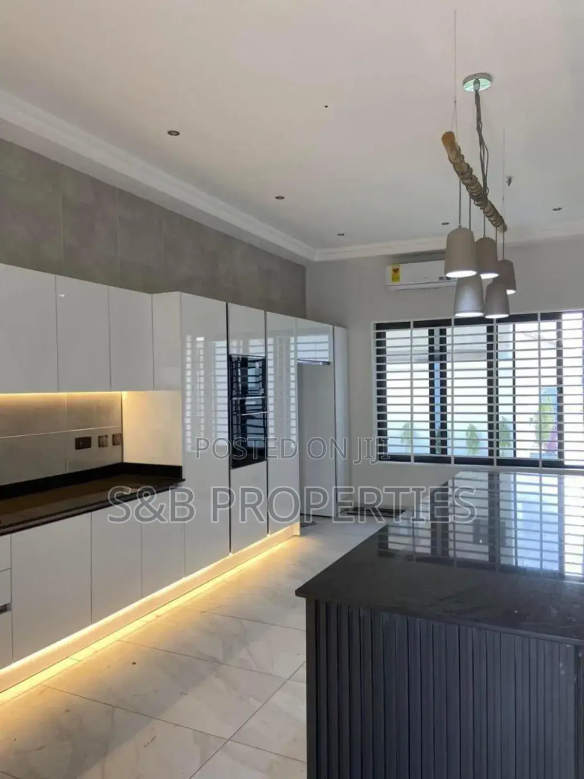 3bdrm House in Ashomang Estate for sale