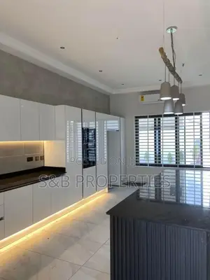 3bdrm House in Ashomang Estate for sale