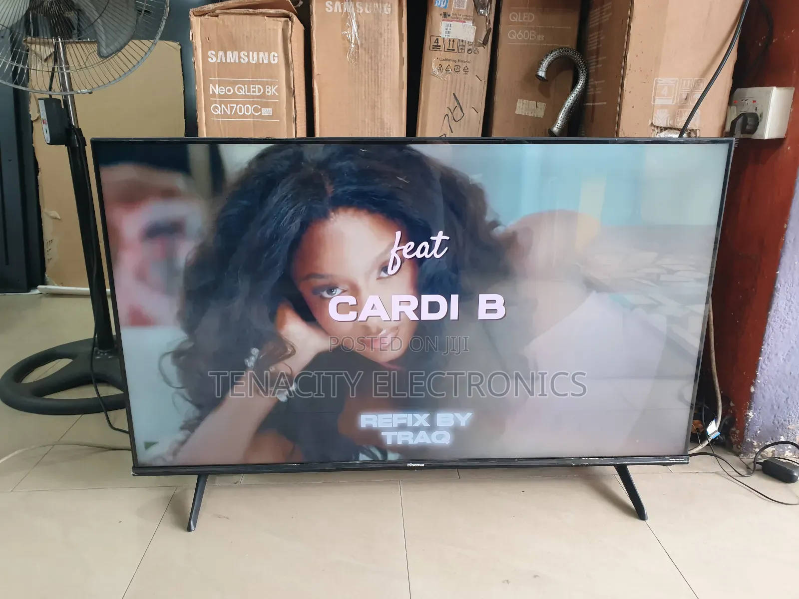 Qled Hisense 43"Smart Uhd HDR Edgeless Tv