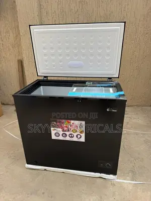 Rainbow 200l Single Door Chest Freezer