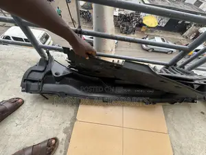 Honda Accord 2018,2019,2020,2021 Wiper Panel.