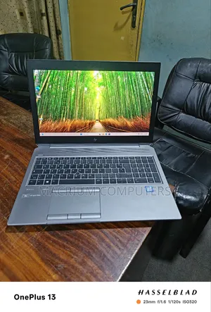 Laptop HP ZBook 15 G4 32GB Intel Core i9 SSD 512GB