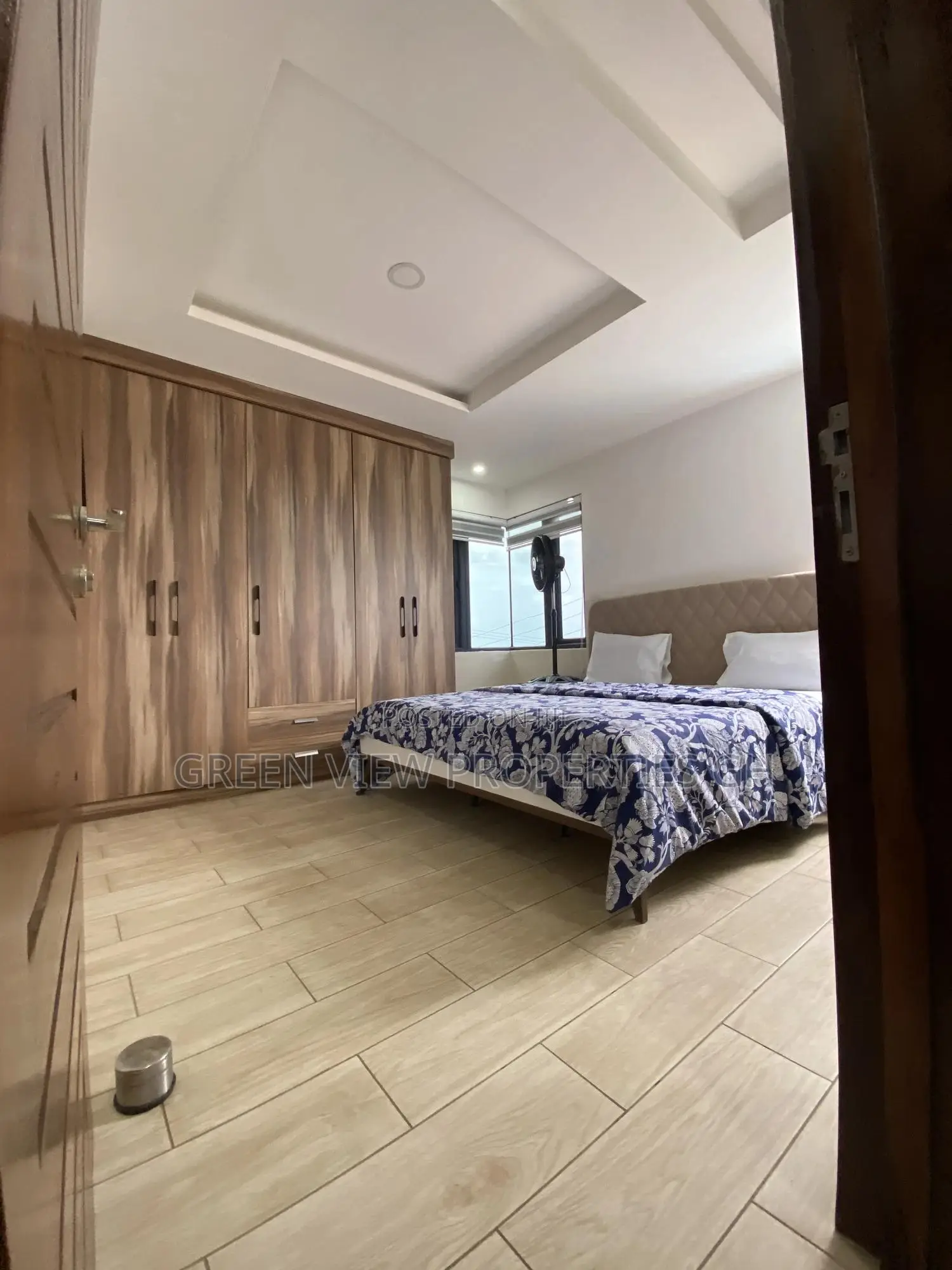 Furnished 4bdrm Duplex in West Hills Mall Area for rent