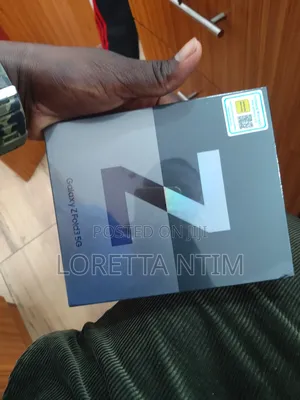 New Samsung Galaxy Z Fold 3 256 GB Black
