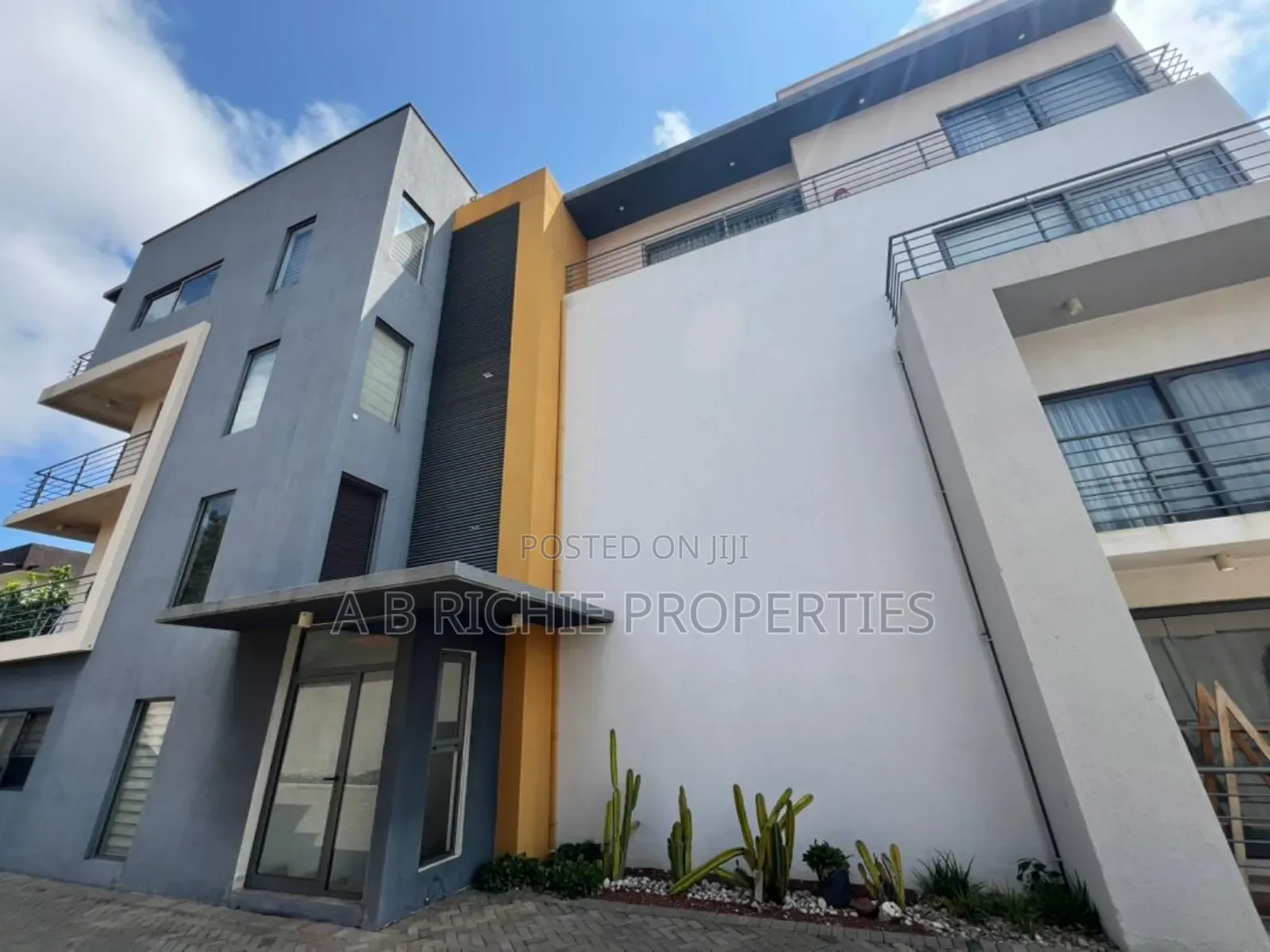 2bdrm Apartment in Ab Richie Properties, Abelemkpe for sale